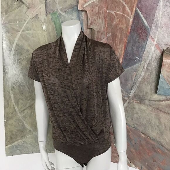 Rolla Coster Beige Metallic Leotard Size Large - Picture 1 of 8